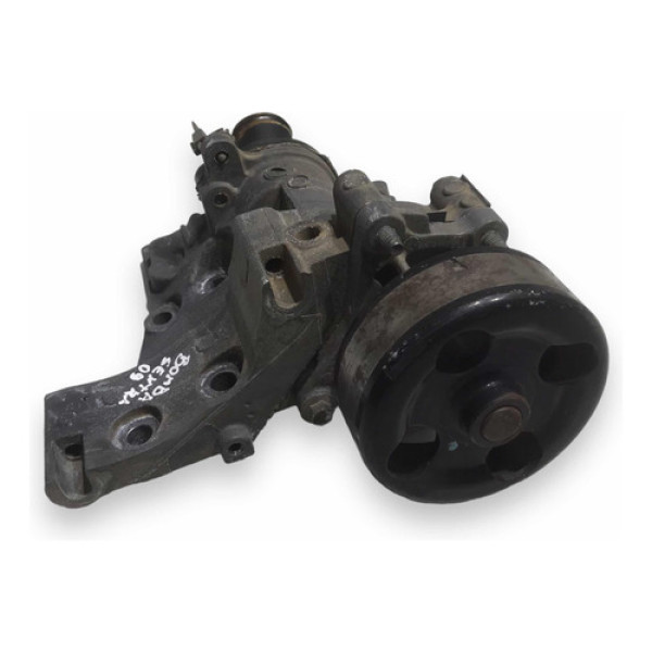 Bomba De Água Nissan Sentra 2.0 08/12 Usada