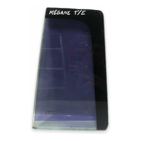 Vidro Fixo Porta Traseira Esquerda Megane Grand Tour 06/12