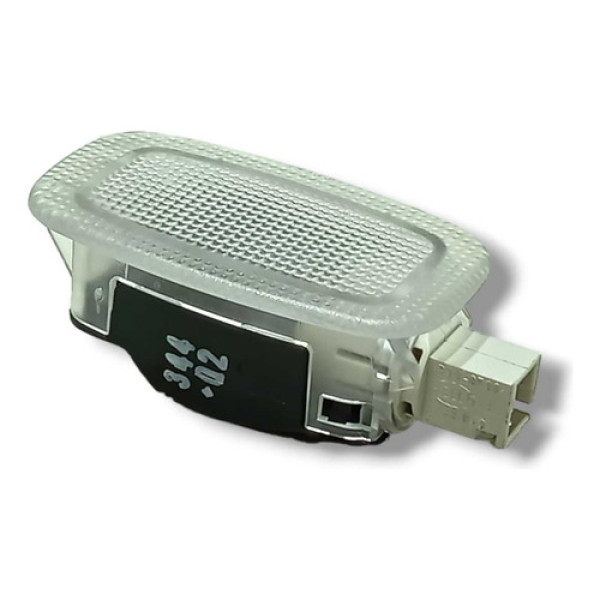 Luz Cortesia Mercedes C180/ C200/ C250 11/18 A0028202101