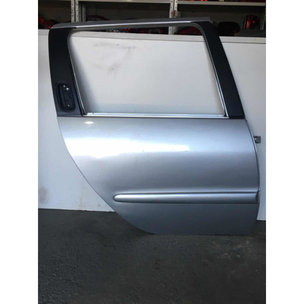 Porta Traseira Direita Peugeot 206/207 Sw (todas)