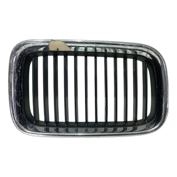 Grade Superior Lado Direito Bmw 320/ 325 93/97 51138122238