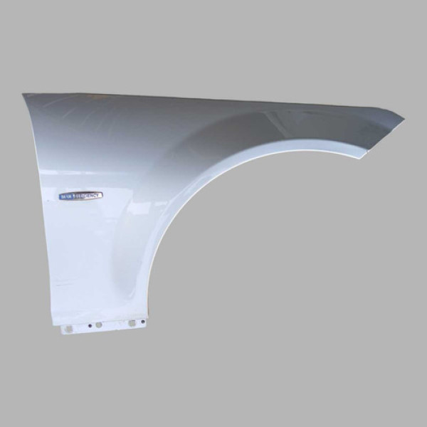 Paralama Lado Direito Mercedes Benz C180/ C200 12/14
