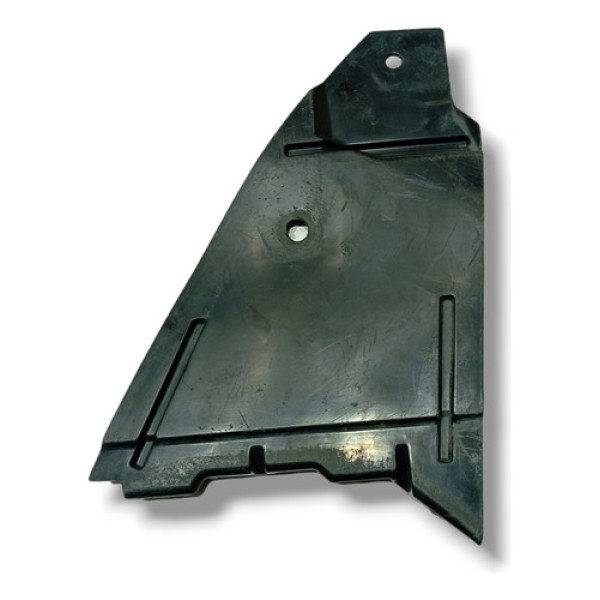 Acabamento Parabarro Dianteiro Direito Chery Celer Hatch #