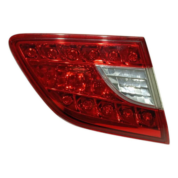 Lanterna Tampa Traseira Nissan Sentra Esq 13/16 18345501