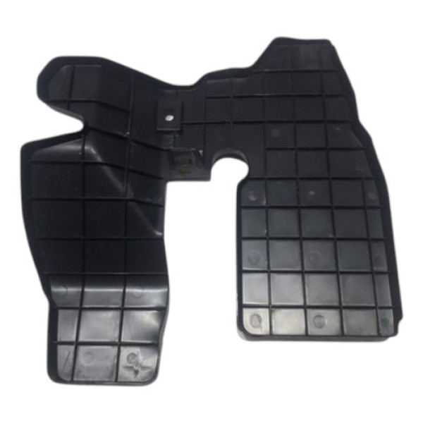 Defletor Superior Lateral Direito Radiador Toyota Yaris