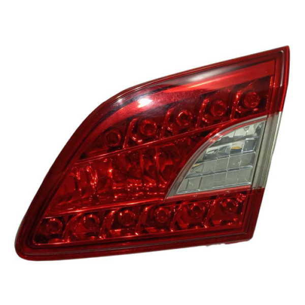 Lanterna Tampa Traseira Direita Nissan Sentra 13/16 18345502