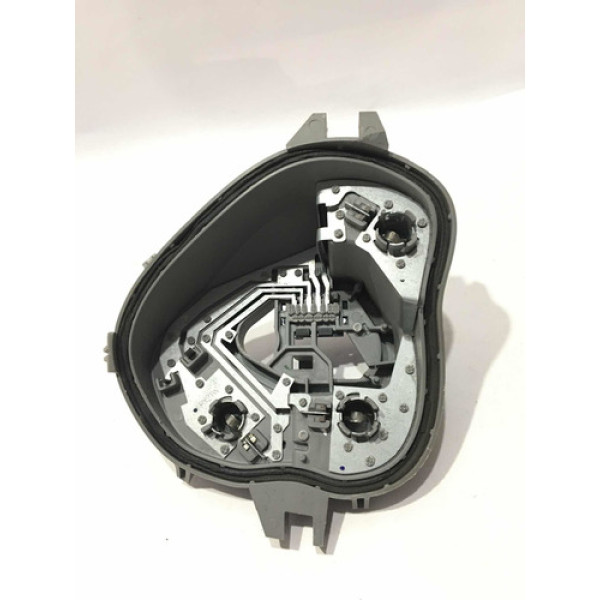 Circuito Lanterna Traseira Esquerda Peugeot 208 13/19