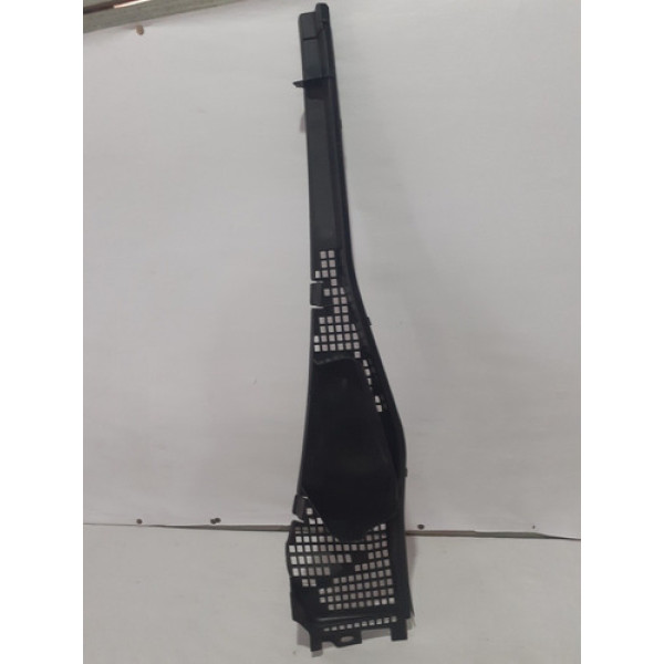 Grade Churrasqueira Parabrisa Esq Sandero/ Logan 8200599973