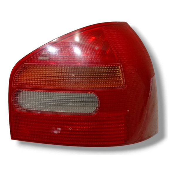 Lanterna Direita Audi A3 96/00 Arteb 2400142 C/ Detalhe