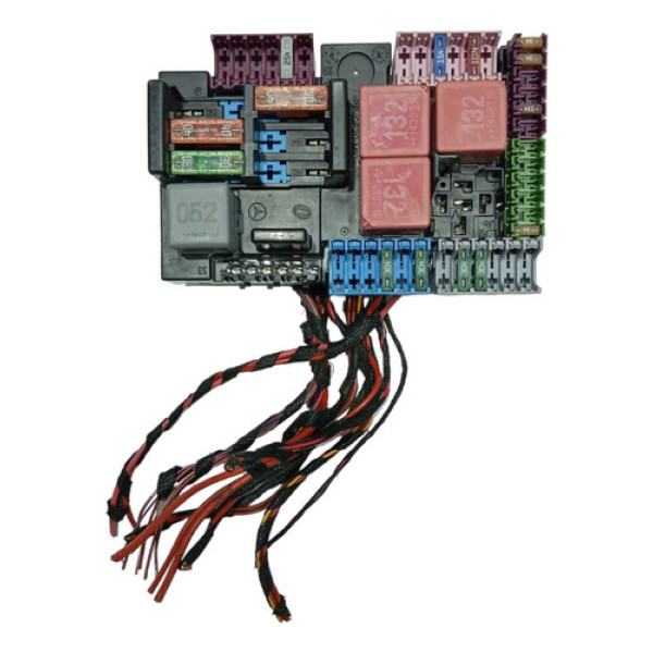 Caixa Fusível Com Relé Mercedes C180 15/18 A2059062501