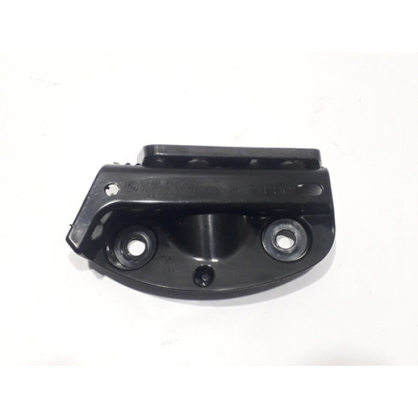 Guia Parachoque Traseiro Direito Bmw 318/ 320i 09/12 #45